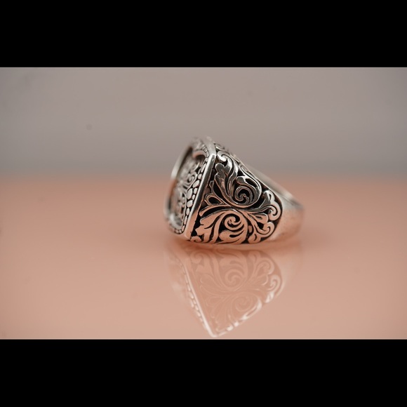 Sterling silver statement ring - Picture 2 of 3